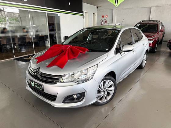 CITROËN C4 LOUNGE 1.6 TENDANCE 16V TURBO FLEX 4P AUTOMÁTICO CITROËN C4 LOUNGE 1.6 TENDANCE 16V TURBO FLEX 4P AUTOMÁTICO